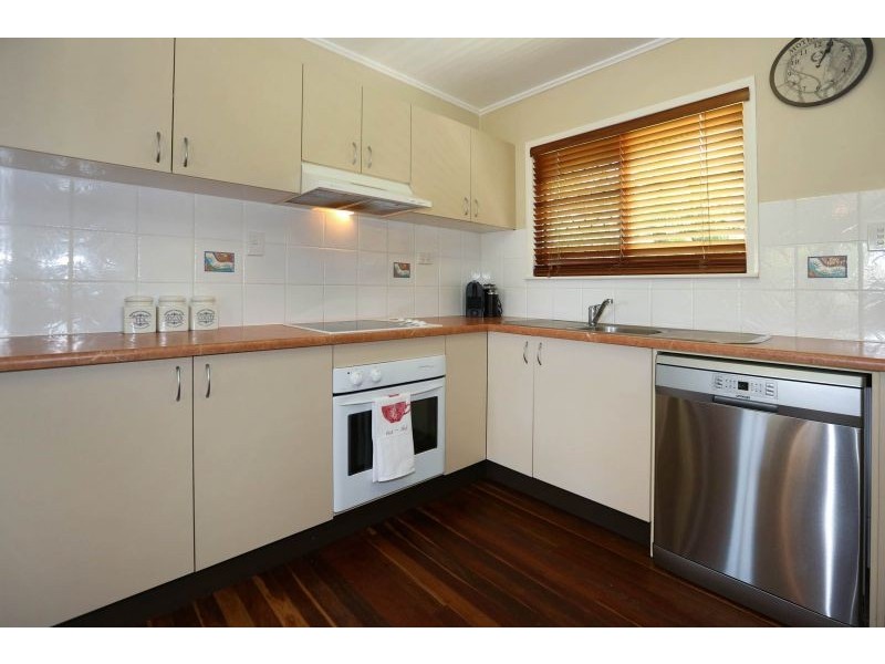 9 Granados Street, Kirwan QLD 4817