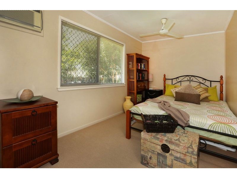 9 Granados Street, Kirwan QLD 4817