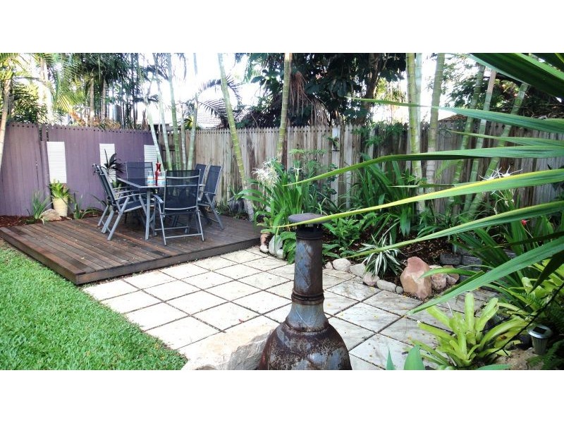 9 Granados Street, Kirwan QLD 4817