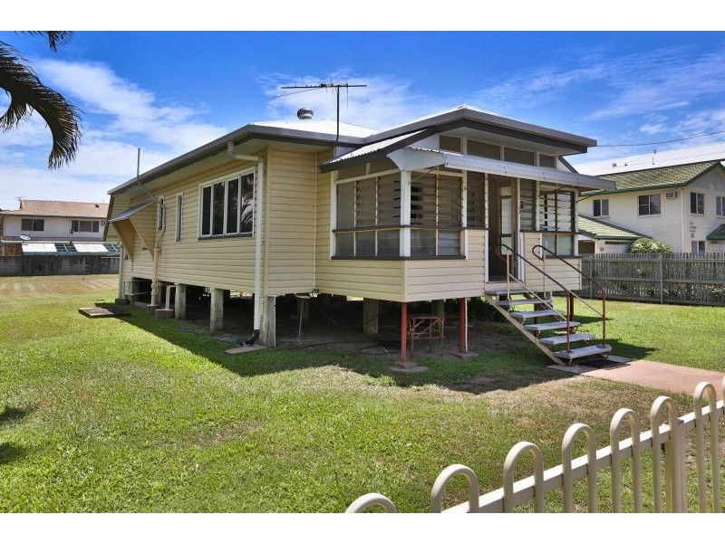 53 Quinn Street, Rosslea QLD 4812