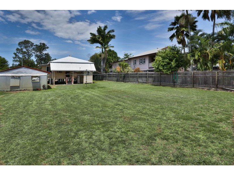 53 Quinn Street, Rosslea QLD 4812