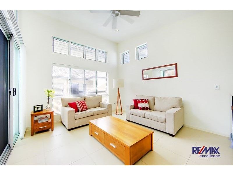 18 Strathburn Street, Mount Louisa QLD 4814