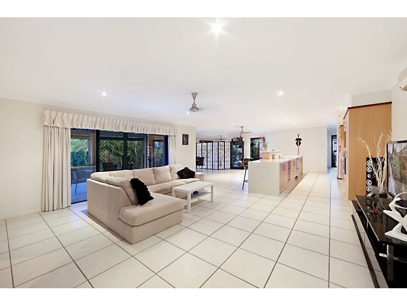 7 Kwila Crescent, Douglas QLD 4814
