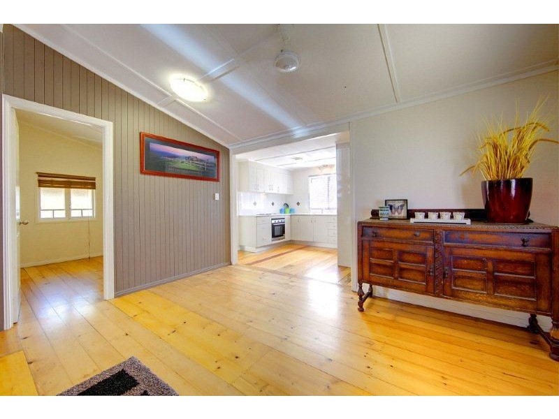 Railway Estate QLD 4810