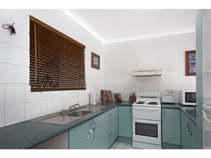 6/121 Eyre Street, North Ward QLD 4810