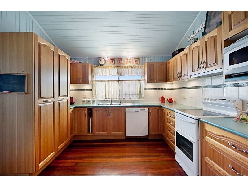 34 Stanton Street, Belgian Gardens QLD 4810