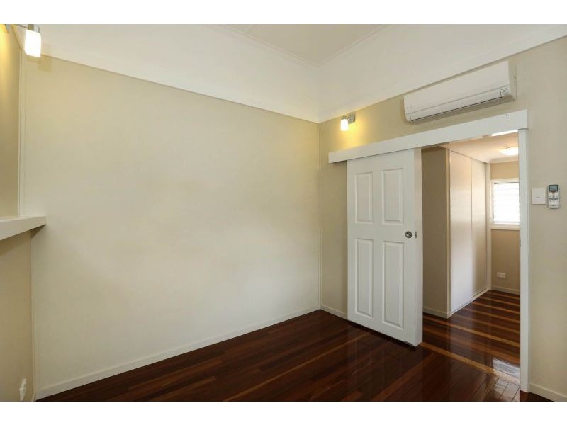 33 Rose Street, North Ward QLD 4810