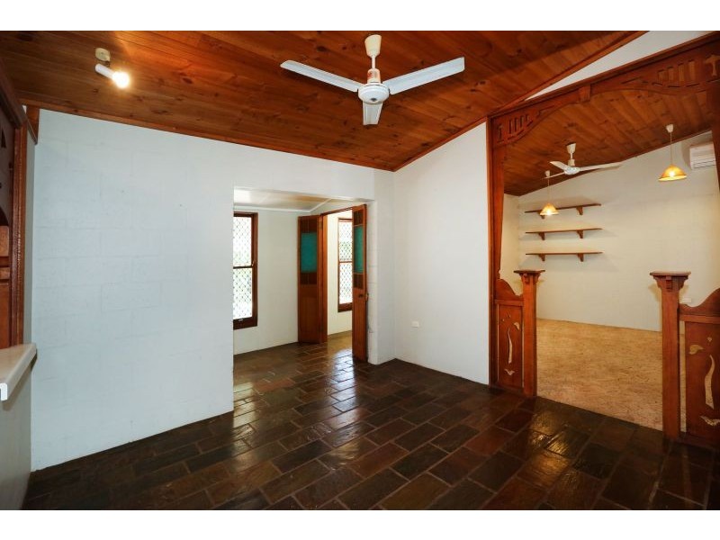 73 The Esplanade, Toolakea QLD 4818