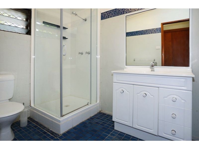 73 The Esplanade, Toolakea QLD 4818