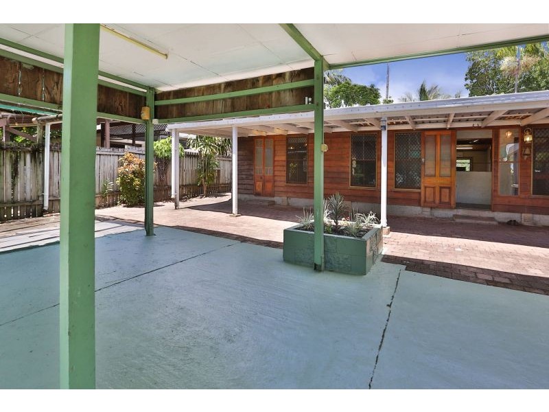73 The Esplanade, Toolakea QLD 4818