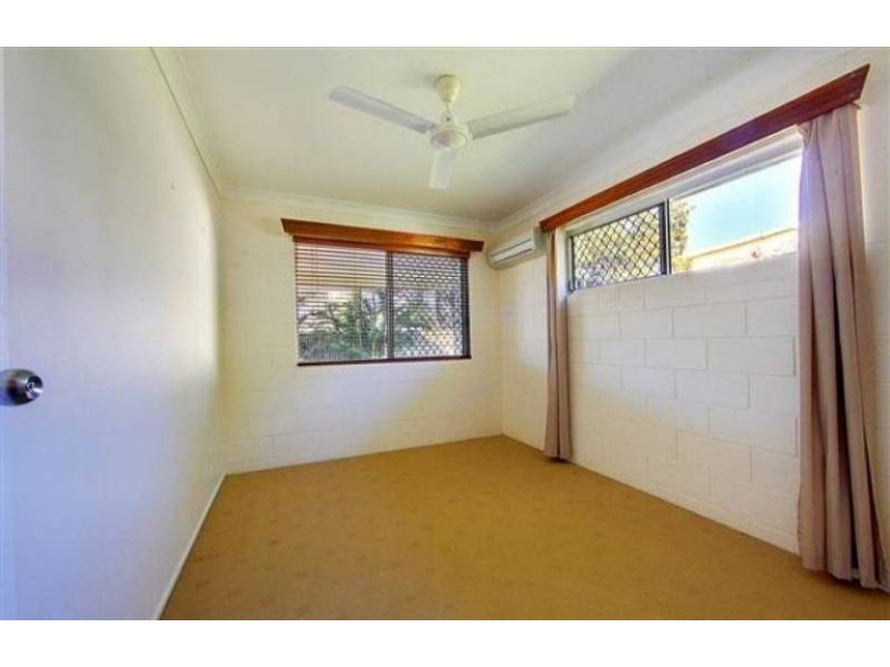 6 Prairie Street, Kirwan QLD 4817