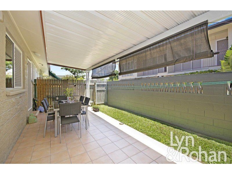 2/16 Benson Street, Rosslea QLD 4812