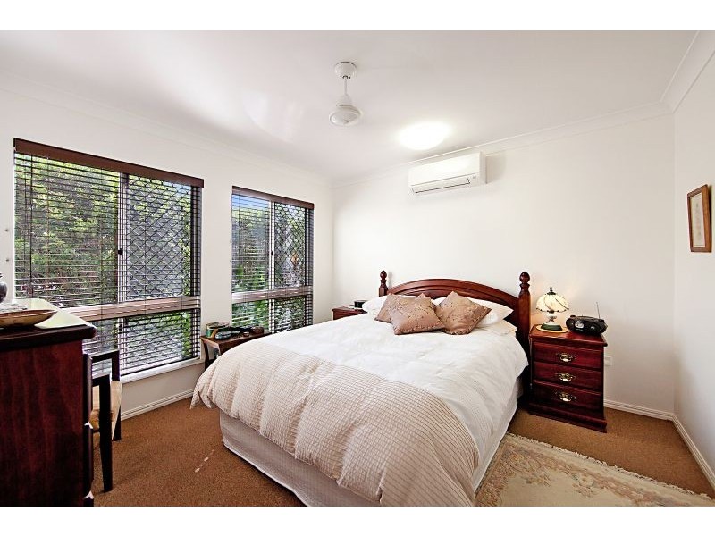 17 Monaro Circuit, Mount Louisa QLD 4814