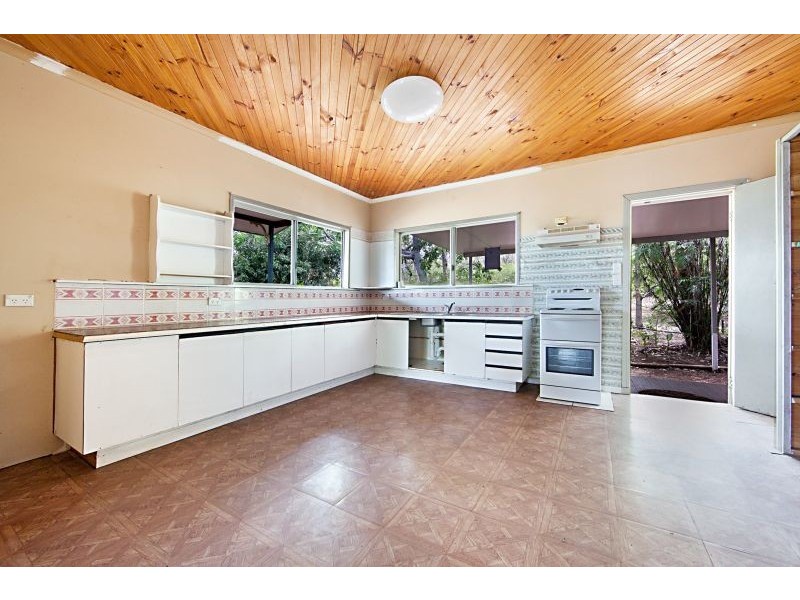 6 Tindall Court, Alligator Creek QLD 4816