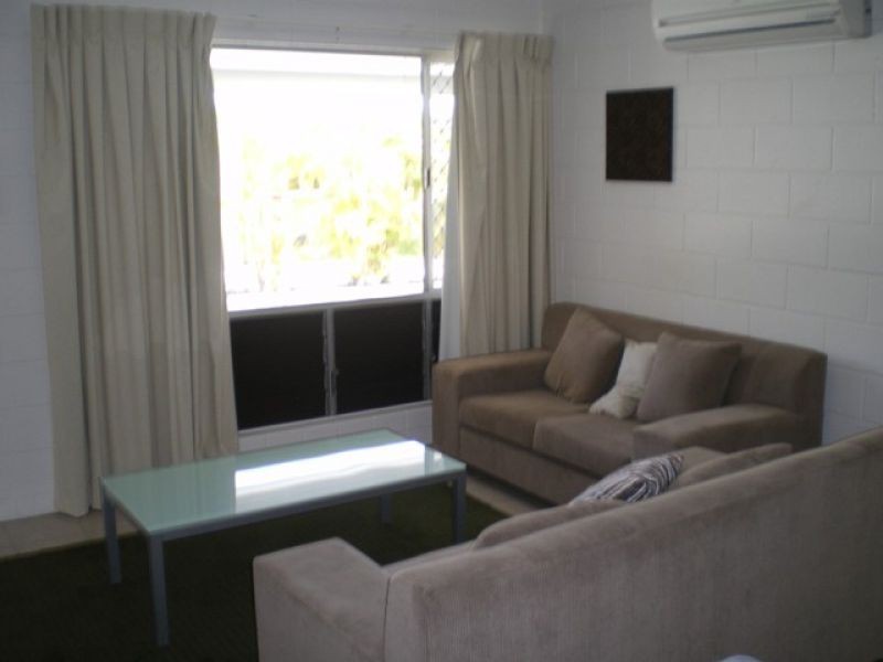 4/37 Hugh Street, West End QLD 4810