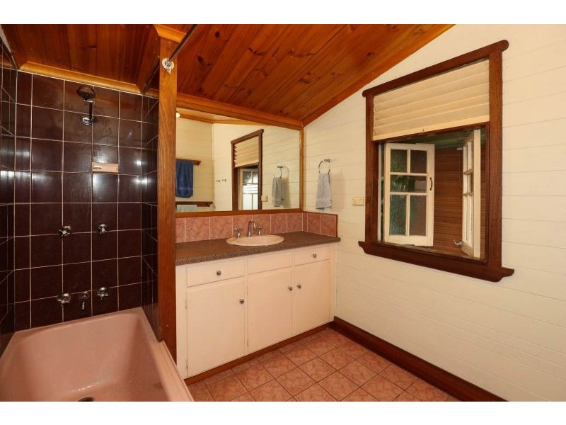 97 Perkins Street, South Townsville QLD 4810