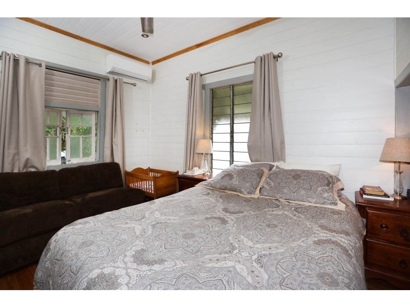 97 Perkins Street, South Townsville QLD 4810