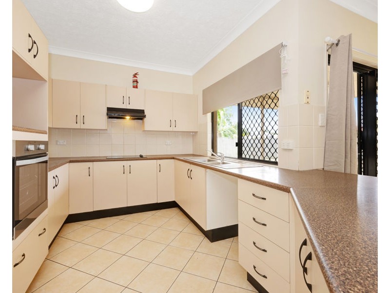 11 Young Circuit, Kirwan QLD 4817