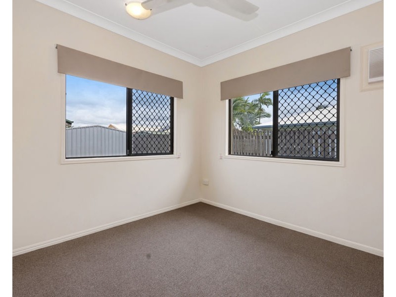 11 Young Circuit, Kirwan QLD 4817