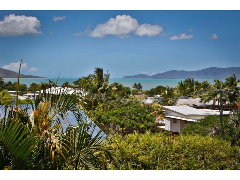 15 Eden Street, Belgian Gardens QLD 4810