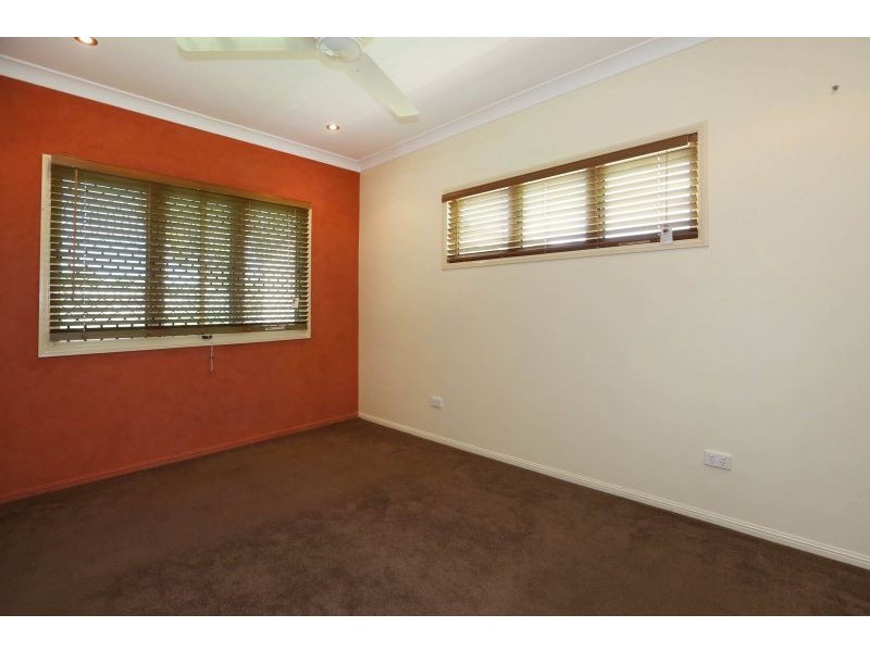 11 Keenan Street, Oonoonba QLD 4811
