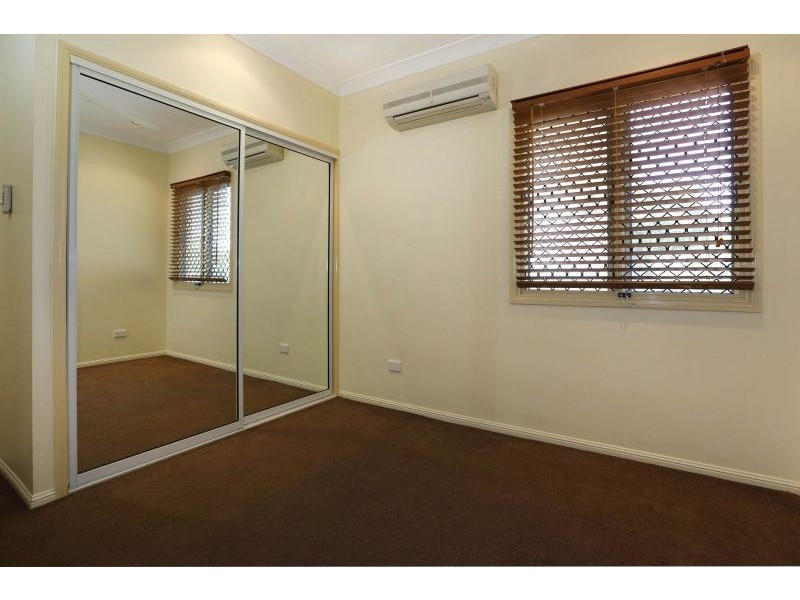 11 Keenan Street, Oonoonba QLD 4811