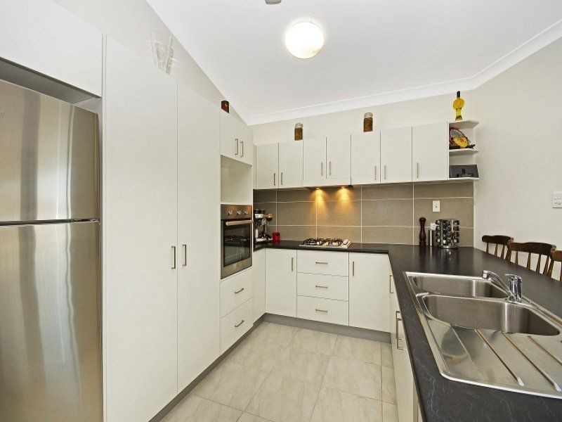 Bushland Beach QLD 4818