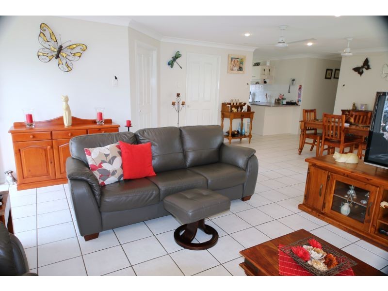 72 Phoenix Parade, Kirwan QLD 4817