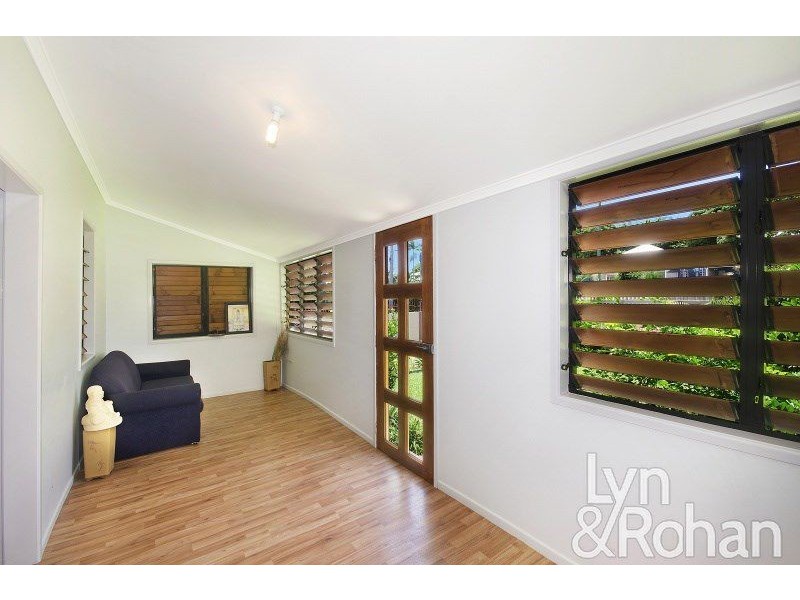 10 Mary Street, West End QLD 4810