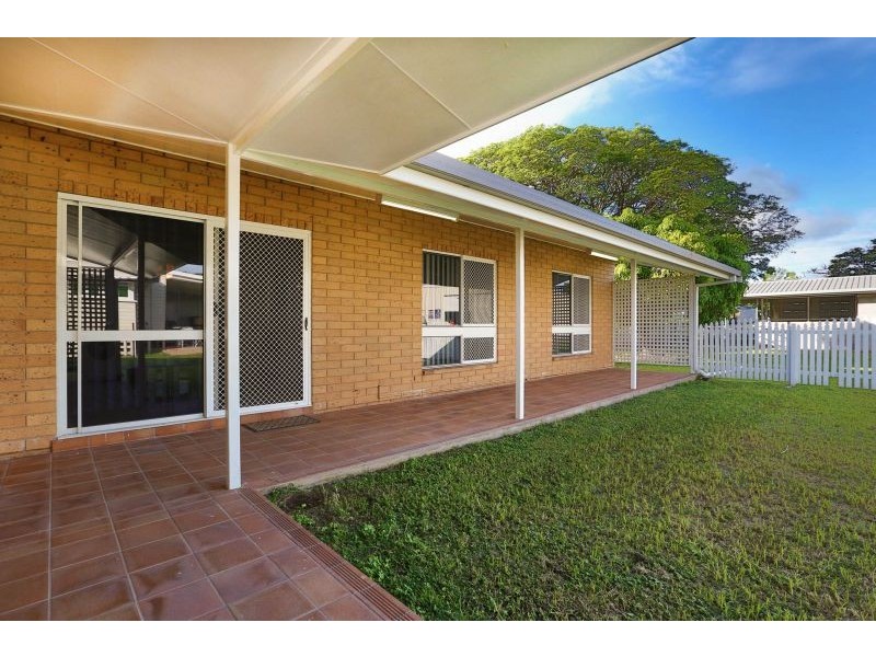 4 Pasteur Street, Wulguru QLD 4811