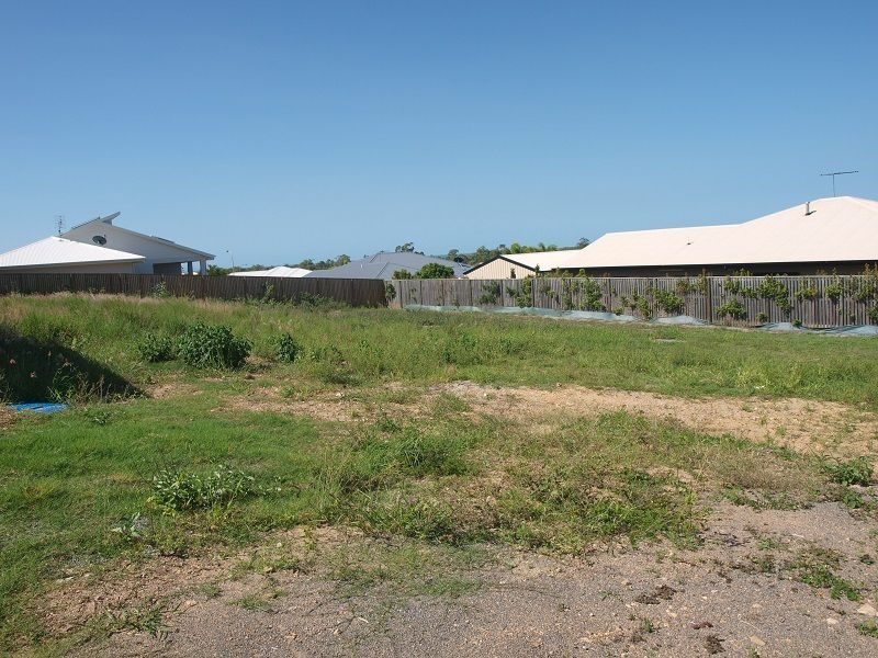 16 Baxendell Place, Bushland Beach QLD 4818