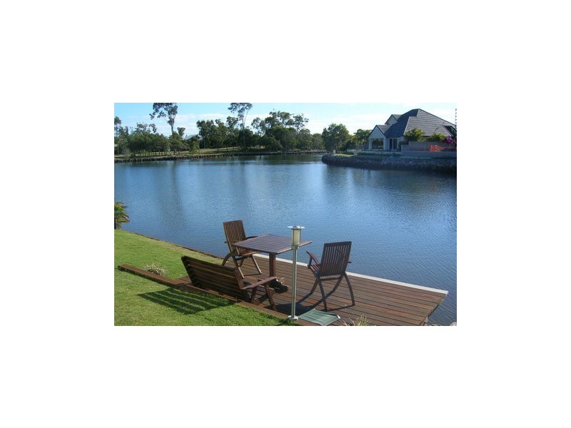 6 Nautilus Pl, Twin Waters QLD 4564