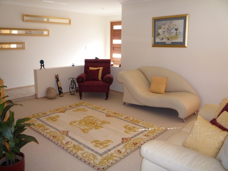 6 Nautilus Pl, Twin Waters QLD 4564