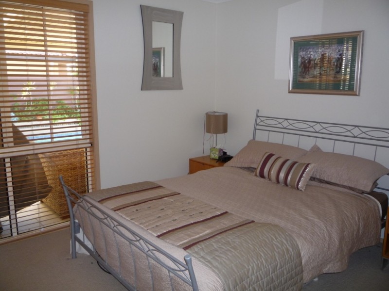 6 Nautilus Pl, Twin Waters QLD 4564