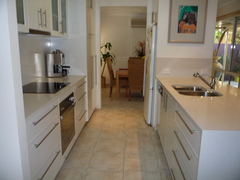 6 Nautilus Pl, Twin Waters QLD 4564