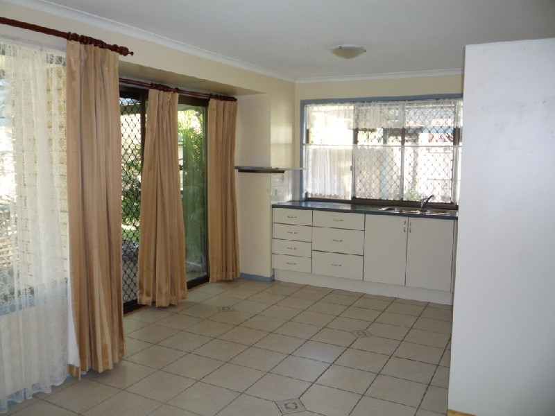 6 Ku-Ring-Gai Street, Kuluin QLD 4558