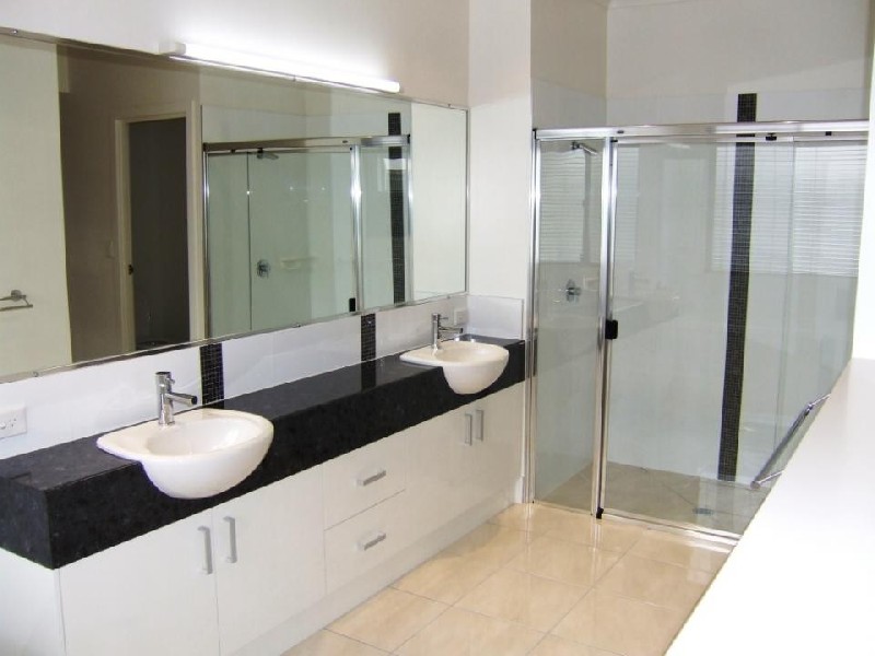 15 Boobook Crt, Buderim QLD 4556