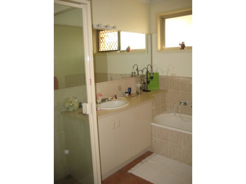 125 Maroochy Waters Dve, Maroochydore QLD 4558