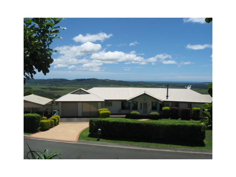 211 Ocean Vista Drive, Maroochy River QLD 4561