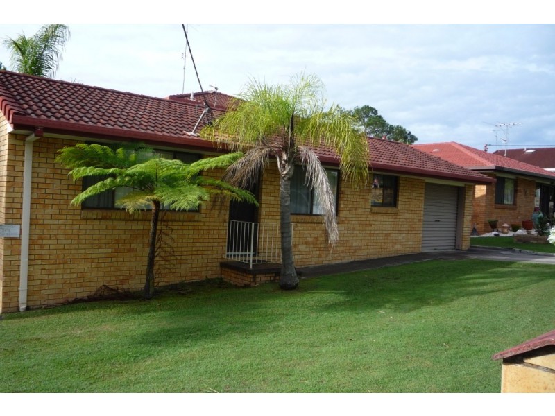 2/14 Blanck Street, Maroochydore QLD 4558