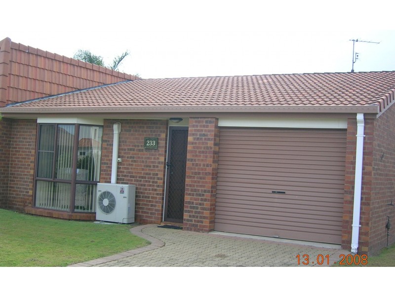 233 The Groves, Minyama QLD 4575