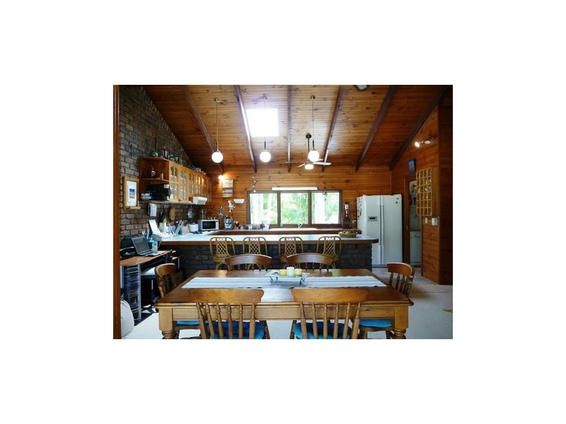 2452 Round Hill Road, Agnes Water QLD 4677
