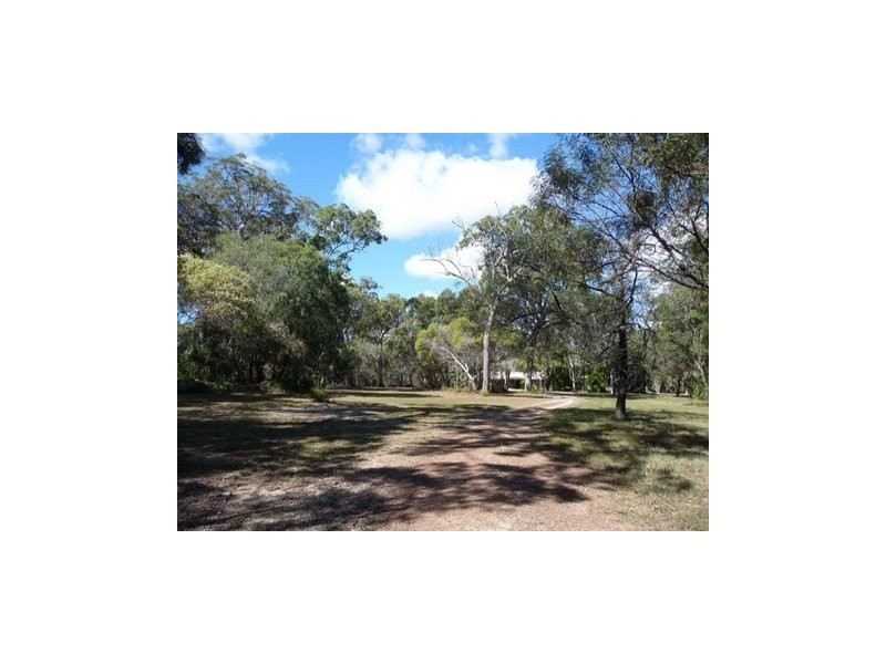 2452 Round Hill Road, Agnes Water QLD 4677
