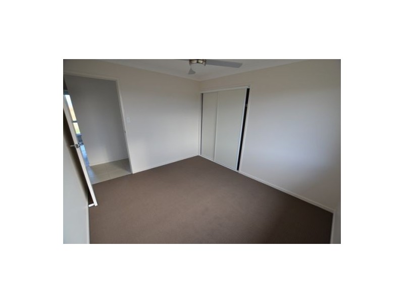 27 Bounty Circuit, Eli Waters QLD 4655