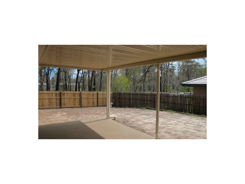 17 Crystal Court, Urangan QLD 4655