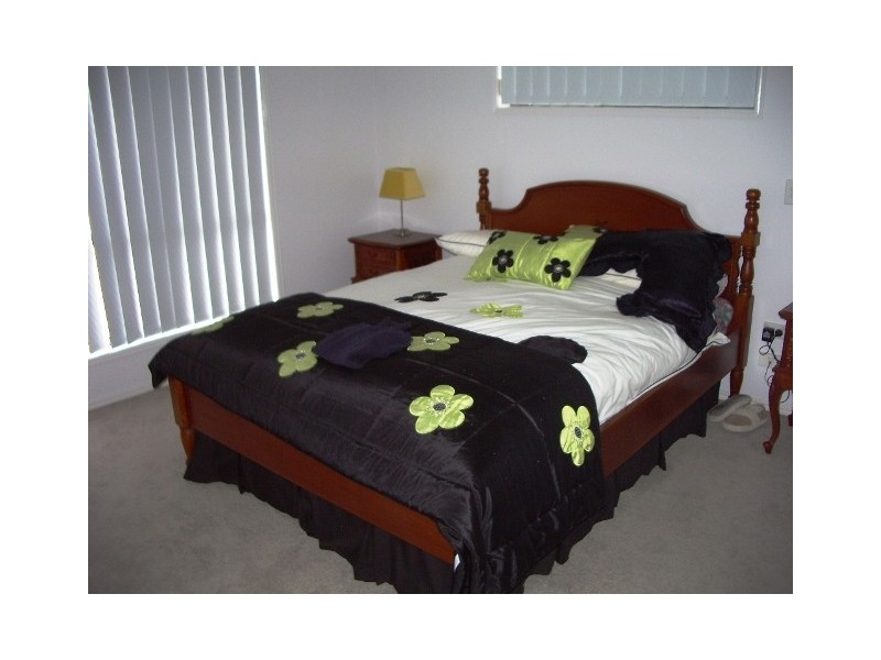 1/1 Daintree Drive, Torquay QLD 4655