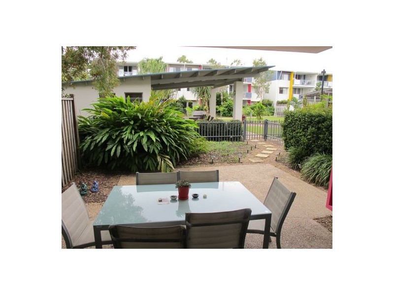 49/68 Pulgul Street, Urangan QLD 4655