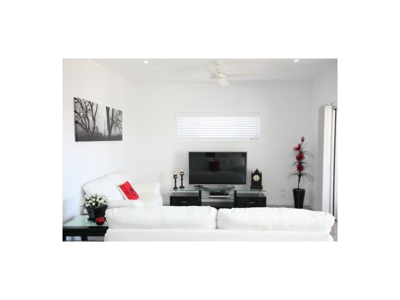 55 Royal Drive, Kawungan QLD 4655