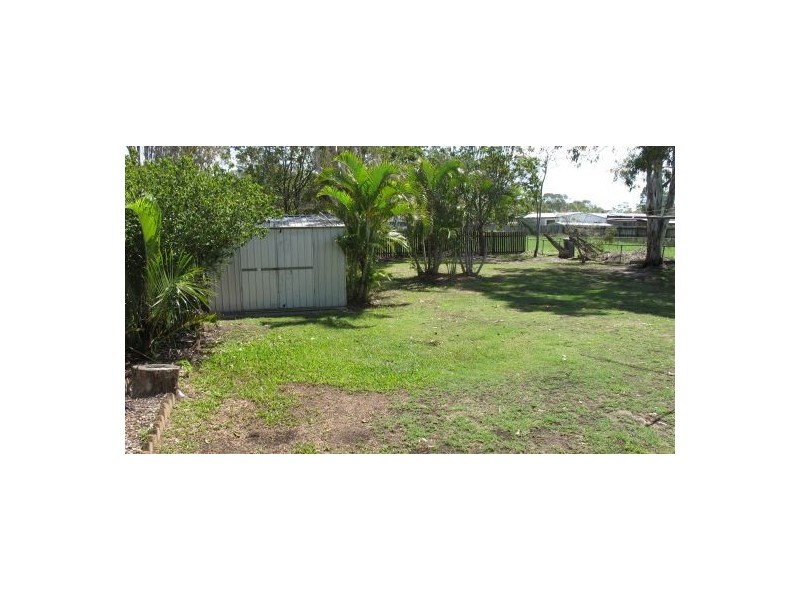5 Hamer Dve, Urangan QLD 4655