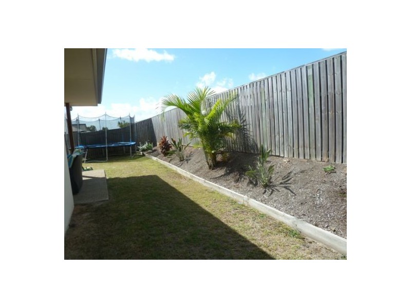 20 Bay Breeze Close, Wondunna QLD 4655